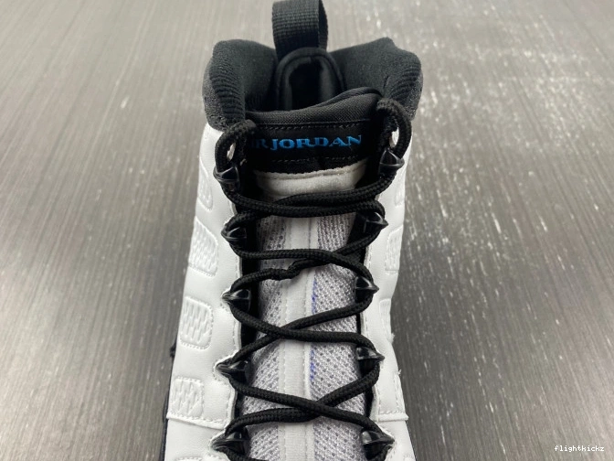 University CT8019-140 Blue Jordan 9 Air Retro 1207